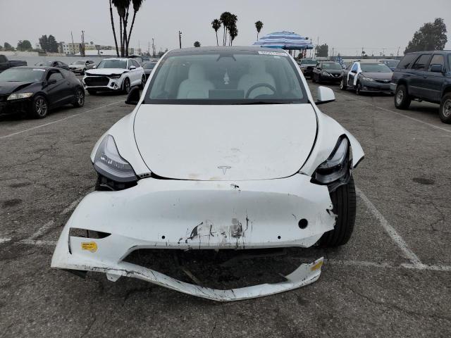 5YJYGDEDXMF163070 Tesla 2021