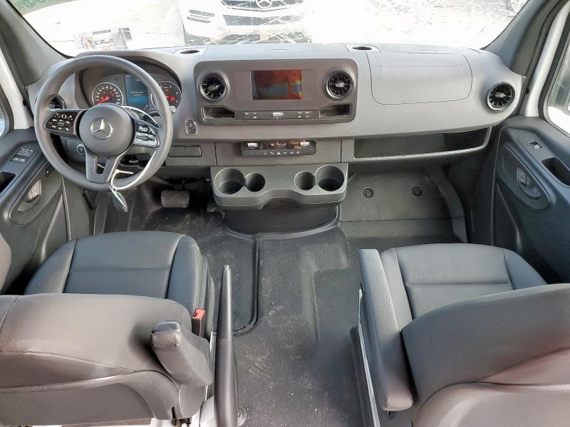 W1W4NBHY3RT167719 Mercedes-Benz SPRINTER 2