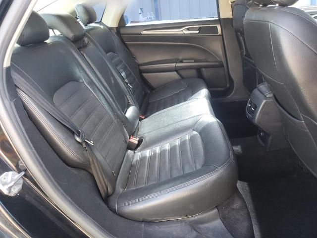 3FA6P0HD7HR257932 Ford 2017