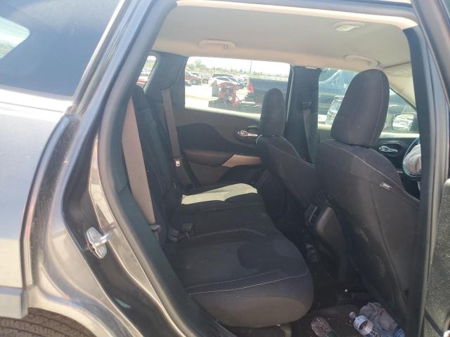 1C4PJLCB9HW597670 Jeep Cherokee