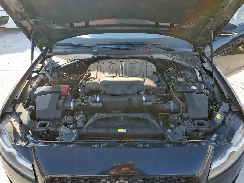 SAJBG4BV7GCY09896 Jaguar Xf S