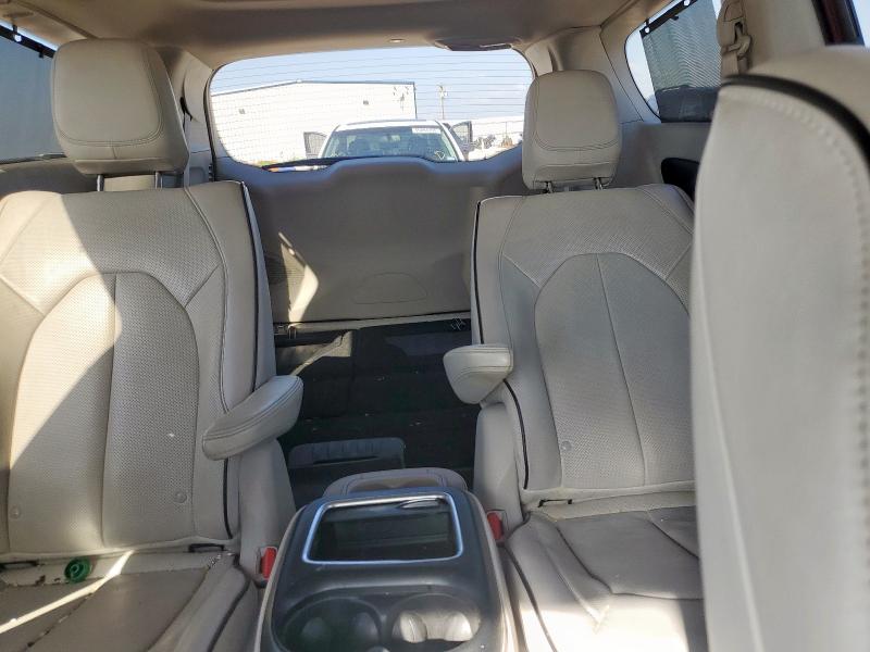 2C4RC1N73JR276318 Chrysler 2018