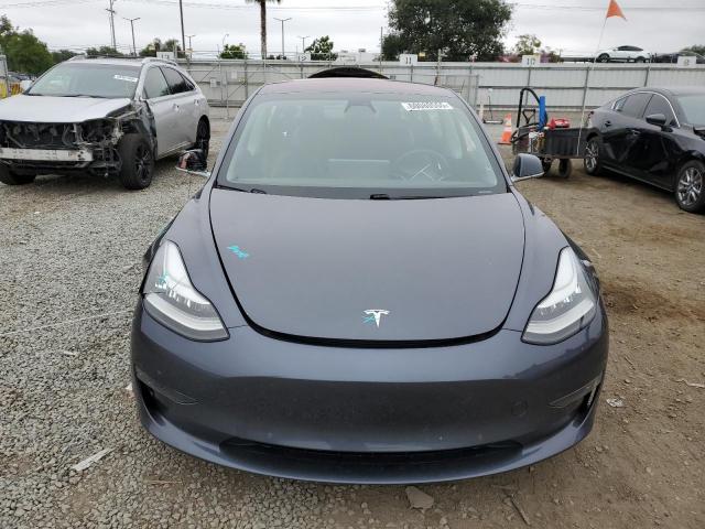 5YJ3E1EB7JF119469 Tesla MODEL 3