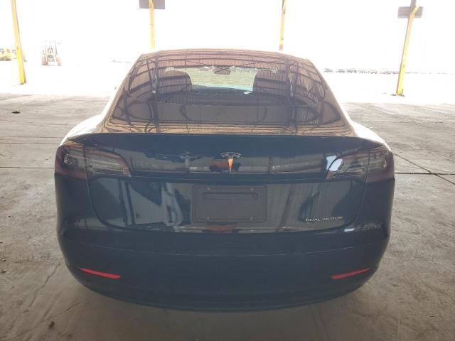 5YJ3E1EB4JF127867 Tesla 2018