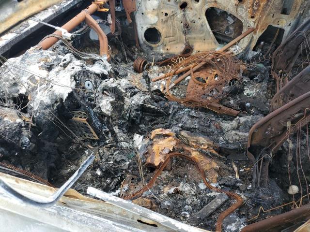 3VWBX7BU7SM012057 Volkswagen tsi