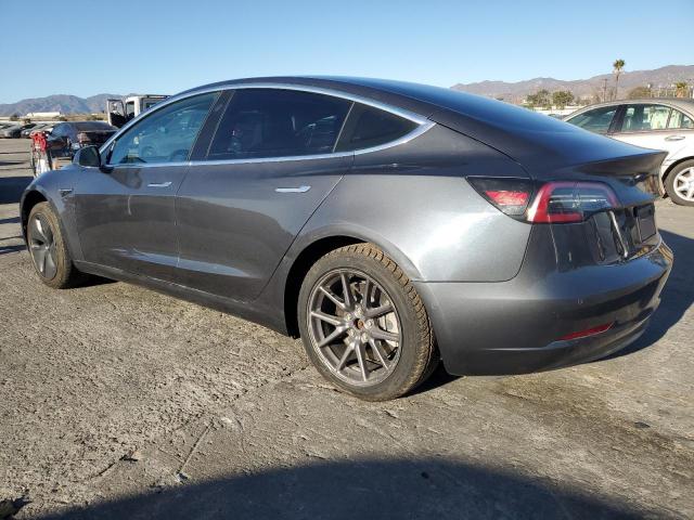 5YJ3E1EA7LF803660 Tesla 2020