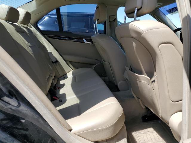 WDDGF4HBXEG218784 Mercedes-Benz 2014