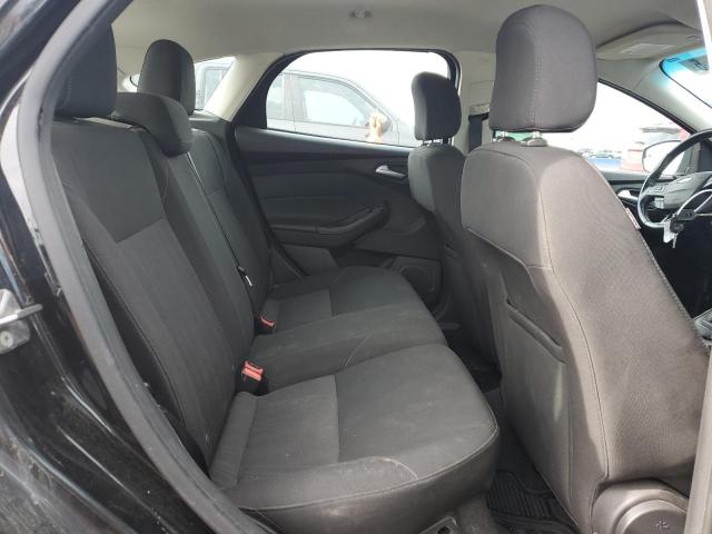 1FADP3K25FL385386 Ford FOCUS SE