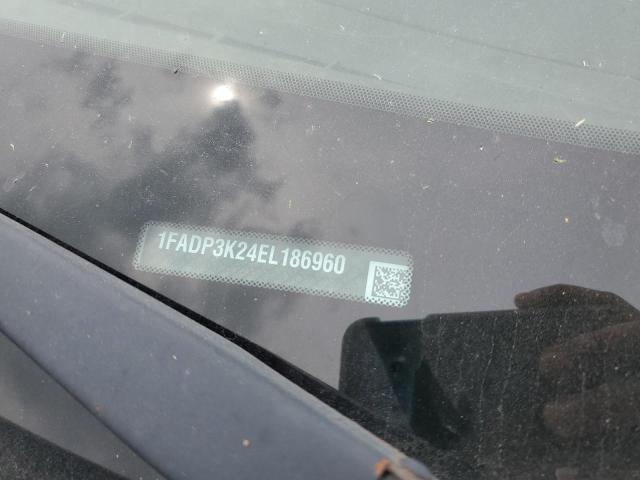 1FADP3K24EL186960 Ford FOCUS SE