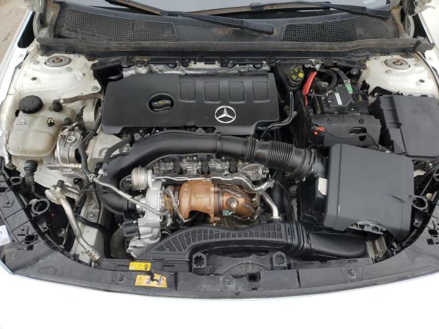 W1K3G4FB0MJ314147 Mercedes-Benz m260