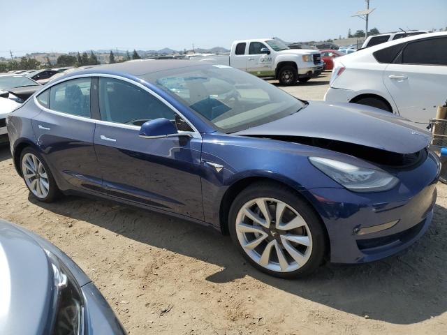 5YJ3E1EA3JF046947 Tesla 2018