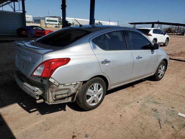 3N1CN7AP2JL886798 Nissan 2018
