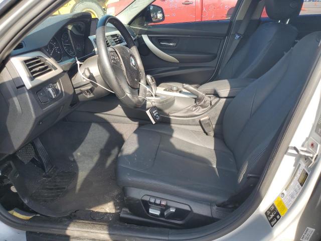 WBA8E5G52JNV02982 BMW 320 XI