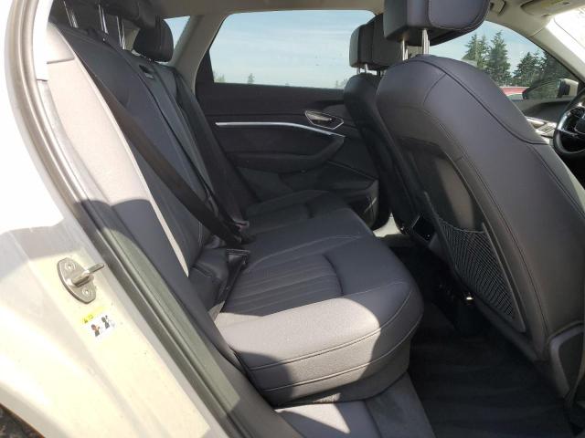 WA1LAAGE5NB025922 Audi E-tron Pre