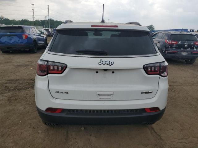 3C4NJDFB8NT208723 Jeep COMPASS LA