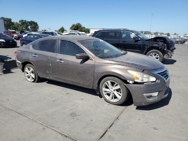 1N4AL3AP9EN200142 Nissan 2014