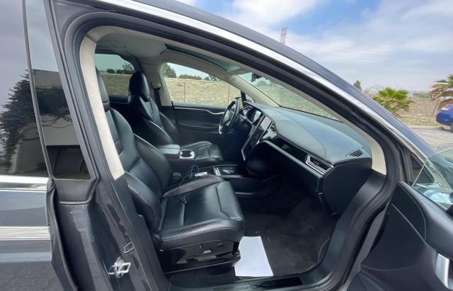 5YJXCAE2XGF019835 Tesla MODEL X