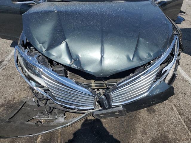 3LN6L2G95GR609365 Lincoln 2016