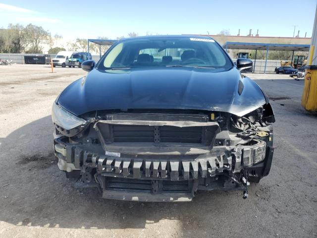 3FA6P0HD7HR257932 Ford 2017