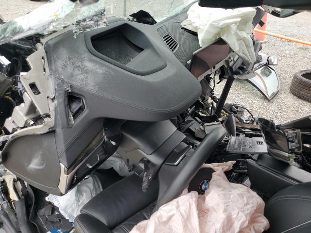 WBAJB9C53KB464298 BMW 2019