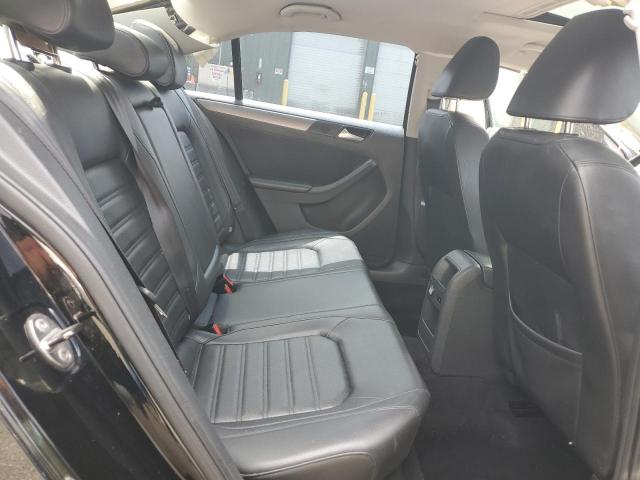 3VWL17AJ2EM440524 Volkswagen 2014