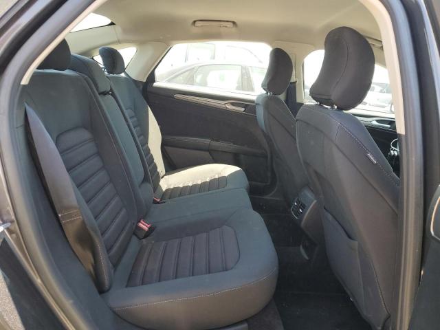 3FA6P0HD3HR275408 Ford Fusion