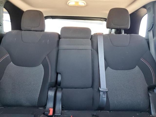 1C4PJLCB9GW256574 Jeep 2016