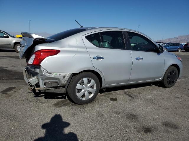 3N1CN7AP2JK437692 Nissan Versa