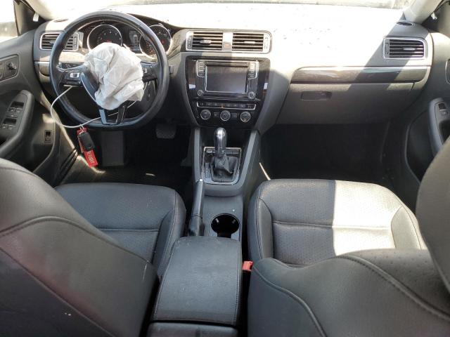 3VWL17AJ9HM308140 Volkswagen JETTA SEL