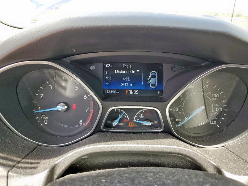 1FADP3K2XGL239258 Ford FOCUS SE