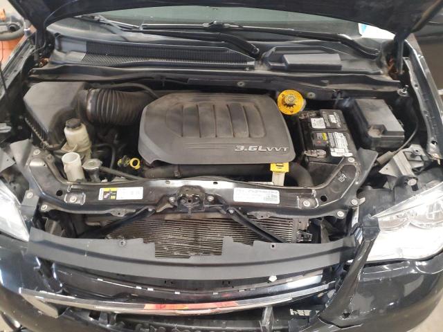 2C4RC1CG6GR232048 Chrysler TOWN & COU