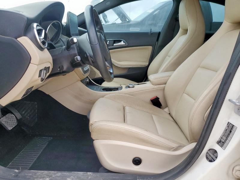 WDDSJ4EBXHN468135 Mercedes-Benz CLA 250
