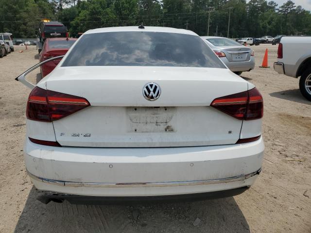 1VWBA7A38JC016936 Volkswagen PASSAT SE