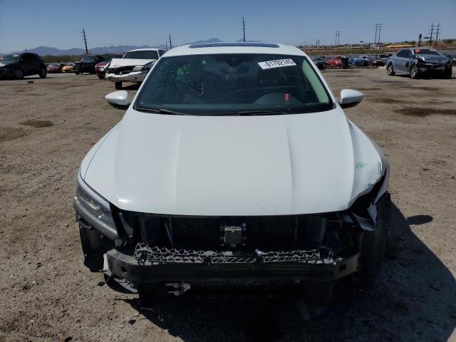 1VWCT7A33HC077149 Volkswagen 1.8 tsi