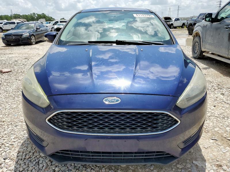 1FADP3K2XGL239258 Ford FOCUS SE