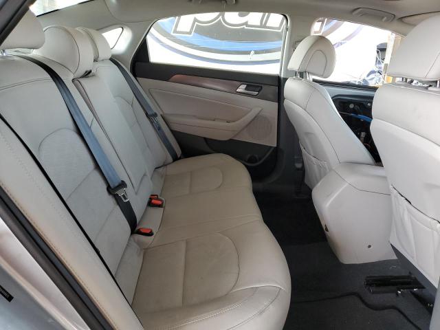 5NPE34AF2HH444471 Hyundai 2017