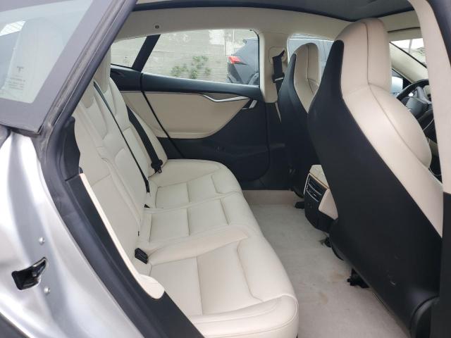 5YJSA1E25JF282919 Tesla MODEL S