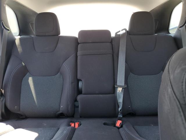 1C4PJLCB1KD327111 Jeep 2019