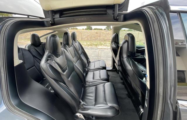 5YJXCAE2XGF019835 Tesla MODEL X