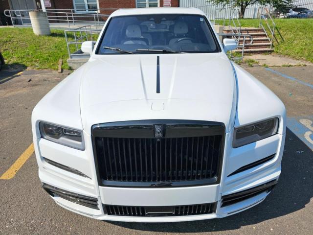 SLATV8C06MU205174 Rolls-Royce Cullinan