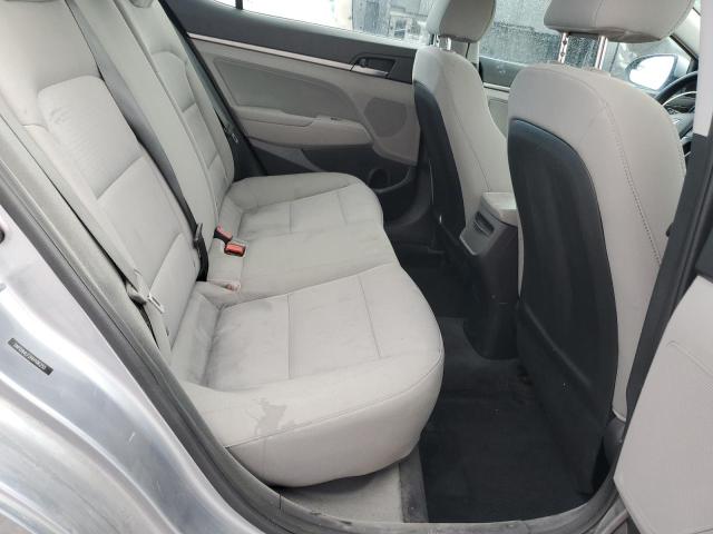 5NPD84LF2HH106255 Hyundai 2017