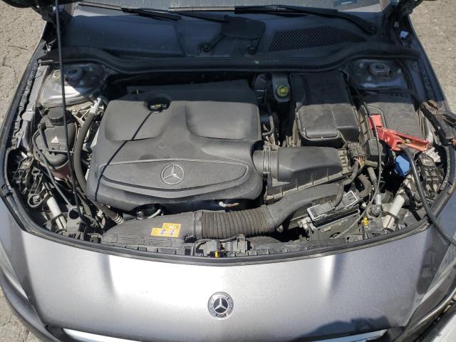 WDDSJ4EB8JN568823 Mercedes-Benz CLA 250