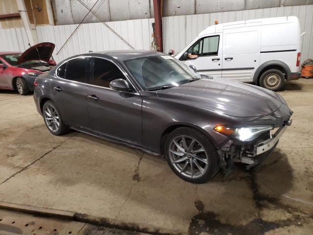 ZARFAEDN4H7550370 Alfa Romeo 2017