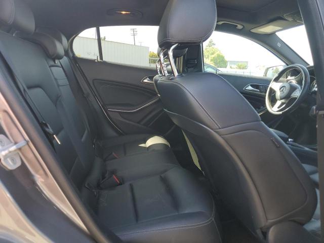 WDCTG4GB7HJ307818 Mercedes-Benz GLA 250 4M