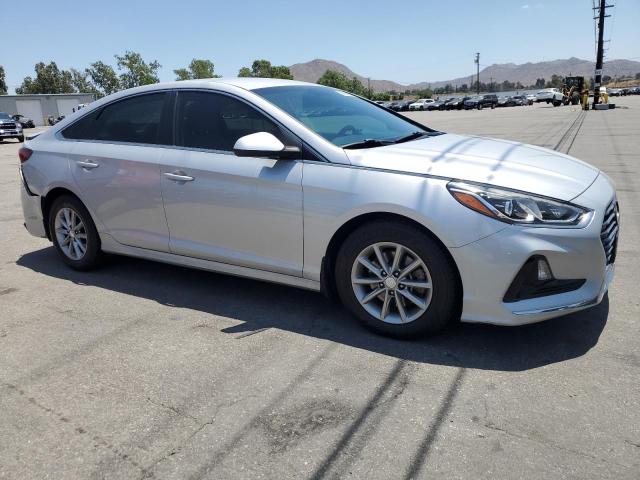 5NPE24AF0JH698916 Hyundai SONATA SE