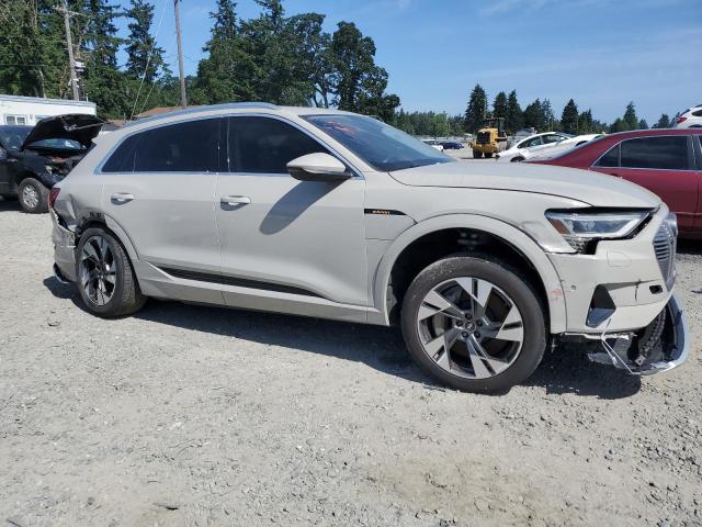 WA1LAAGE5NB025922 Audi E-tron Pre