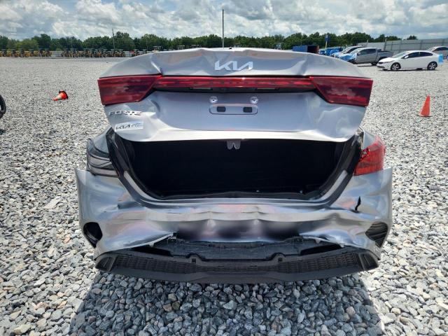 3KPF24AD6RE747393 KIA Forte