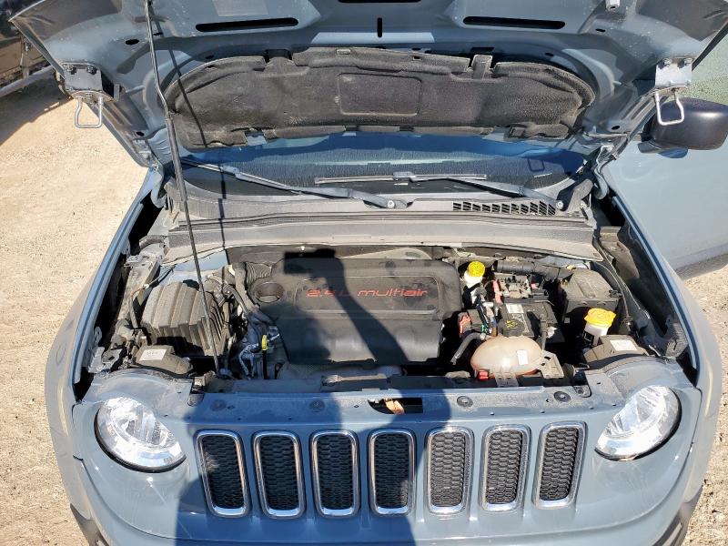 ZACCJAAB6HPG17327 Jeep RENEGADE S