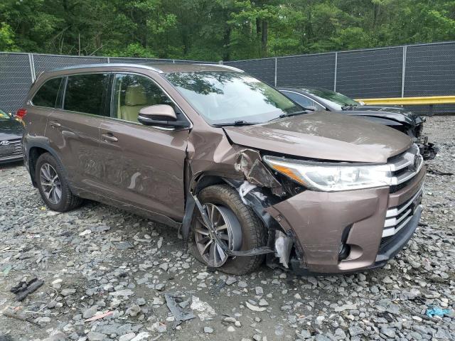 5TDJZRFH7JS803155 Toyota Highlander