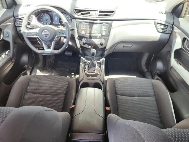 JN1BJ1CP6HW035562 Nissan 2017